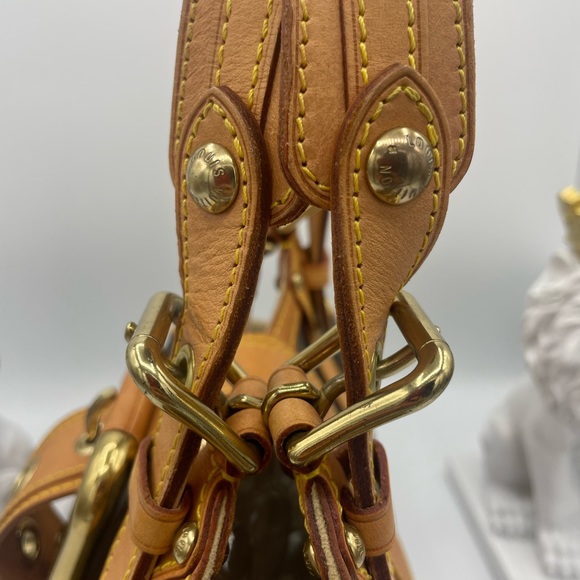 Louis Vuitton Monogram Theda Satchel PM - Picture 10 of 13